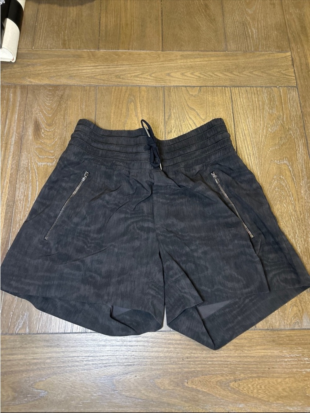 Athleta Black Women's Athletic Shorts with Zipper Pockets